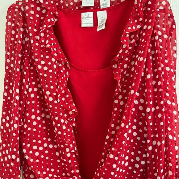 Emma James 2 Piece Set - Red Polka Dot outer Blouse with red tank top underneath - Picture 10 of 16